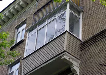 Балкон 2 метра сталинка
